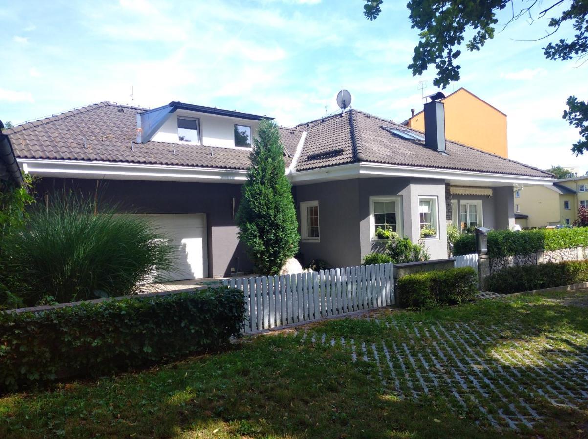 Villa U Koupaliste Mimon Exterior foto